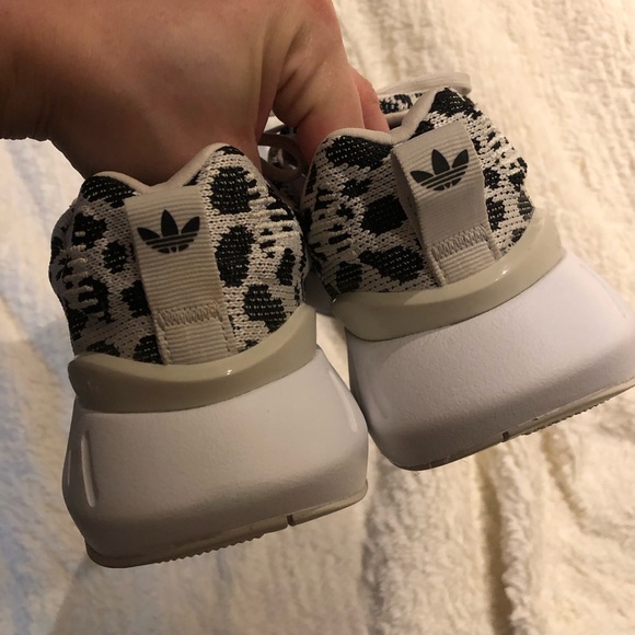 Adidas Leopard Swift Runs - Picture 4 of 6